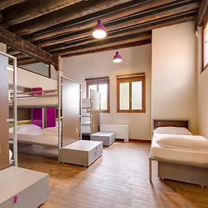 Dormitory Room Mixed
